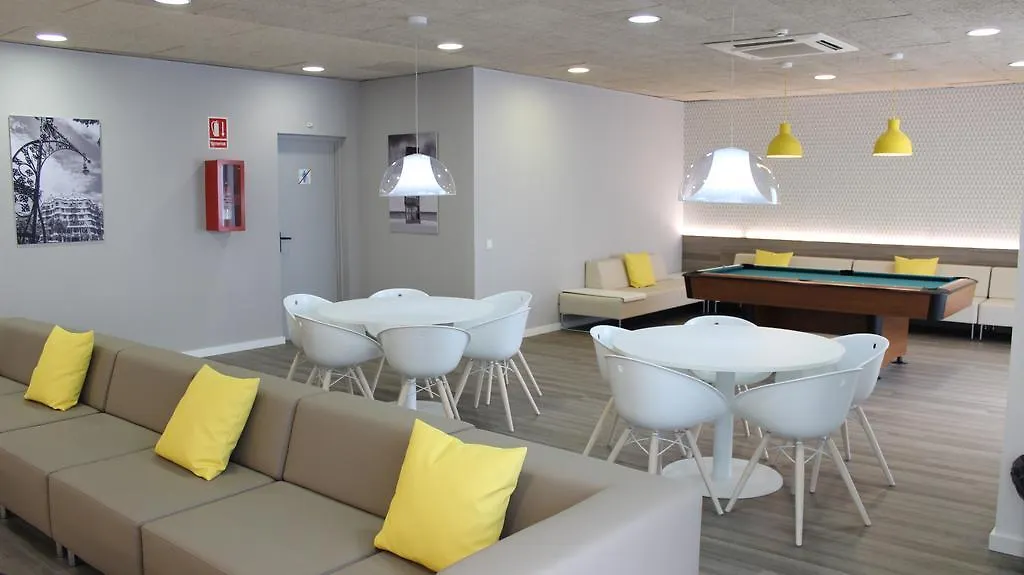 Residencia Universitaria Torre Girona 0*, Barcelona