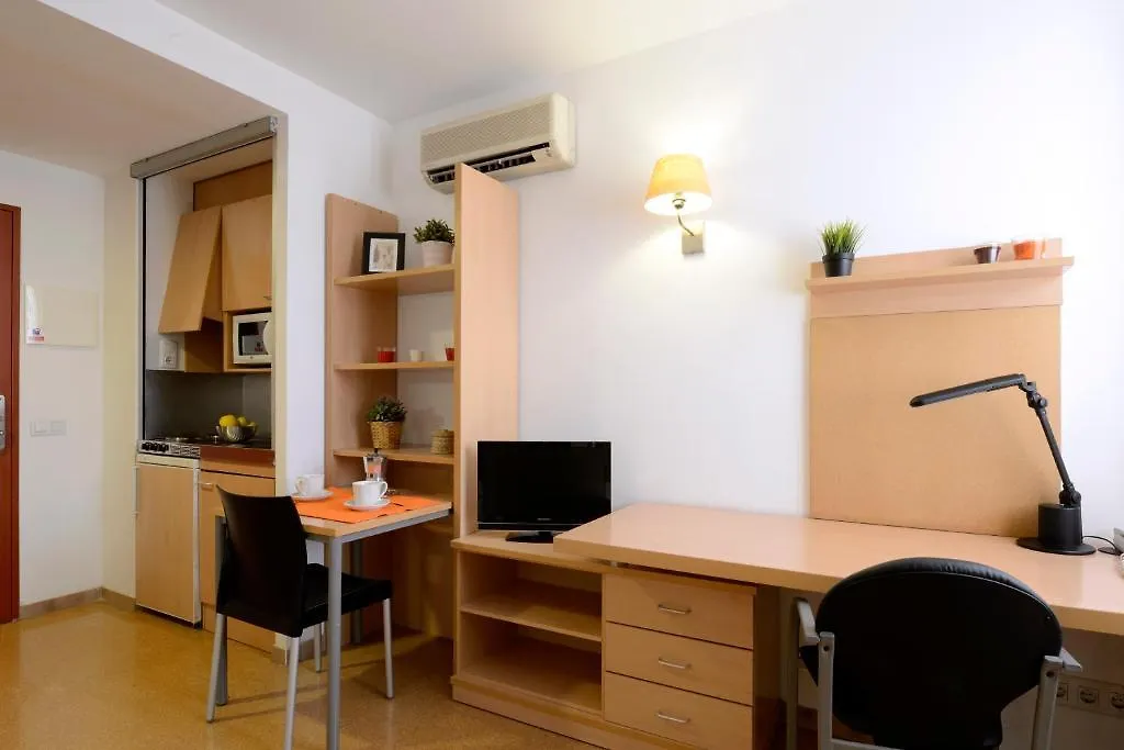Residencia Universitaria Torre Girona Apartment